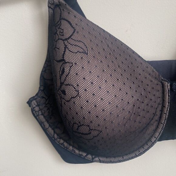 Olga Lace Overlay Bra 38DD - Picture 2 of 5